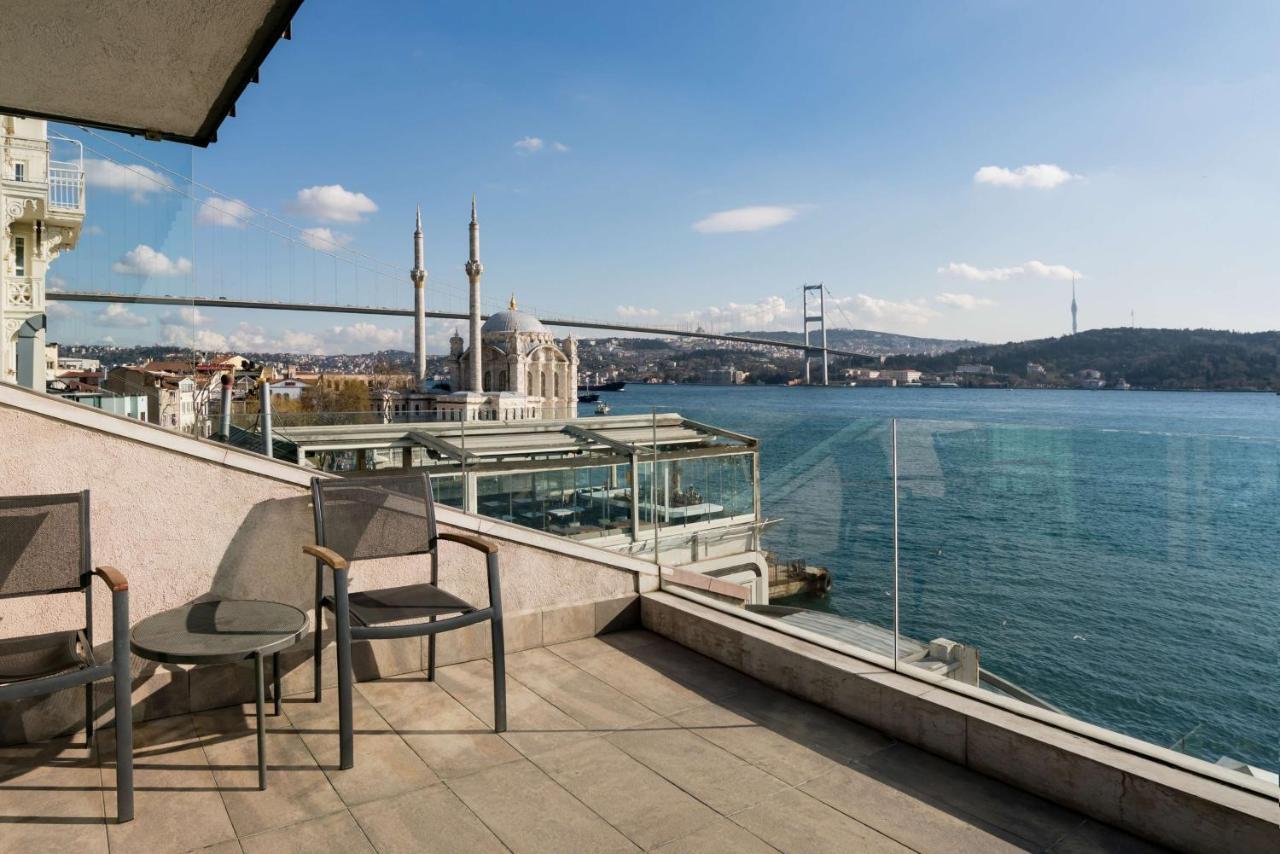 博斯普鲁斯丽笙酒店 伊斯坦布尔 外观 照片 View of the Bosphorus from the hotel
