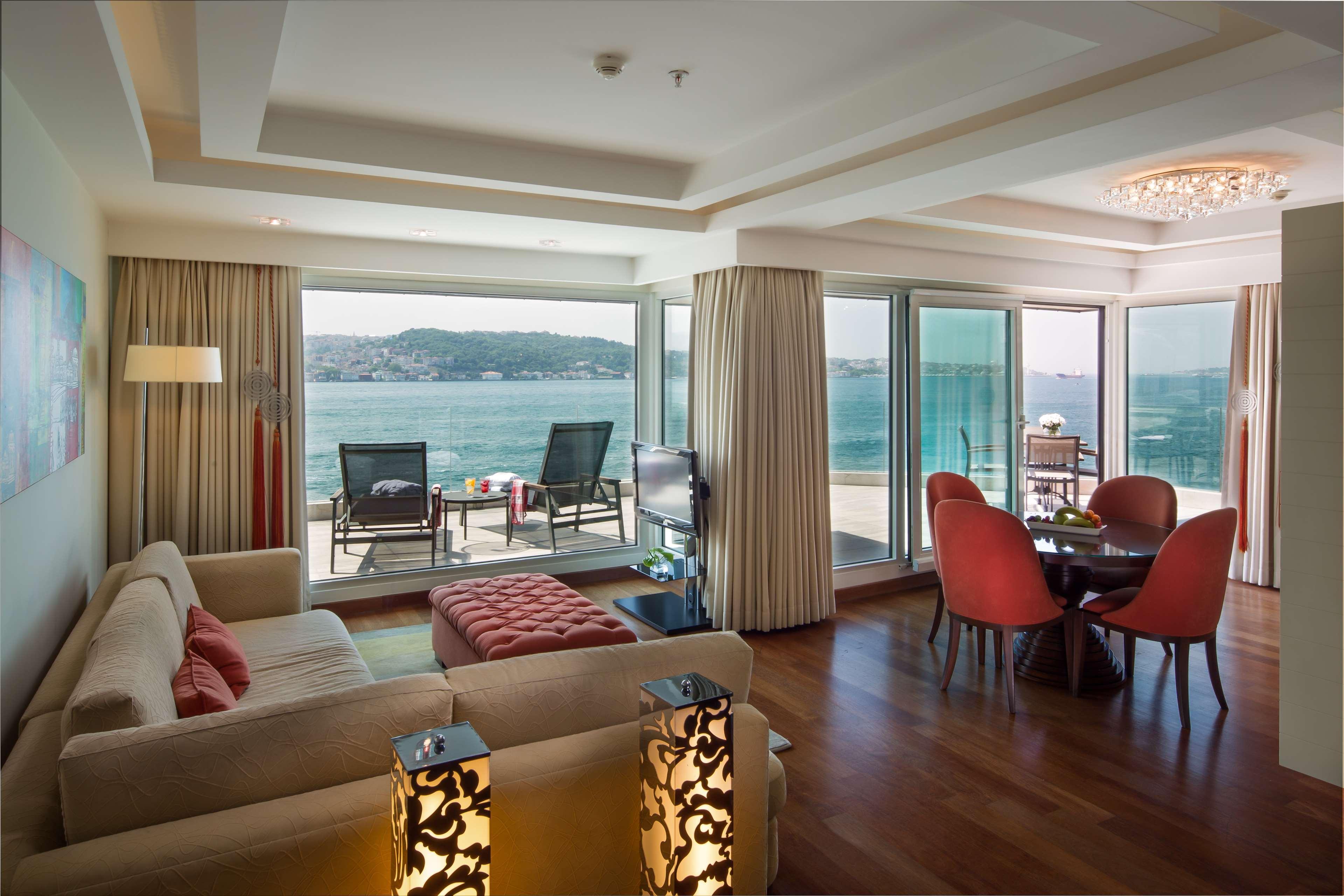 博斯普鲁斯丽笙酒店 伊斯坦布尔 外观 照片 A suite at the hotel
