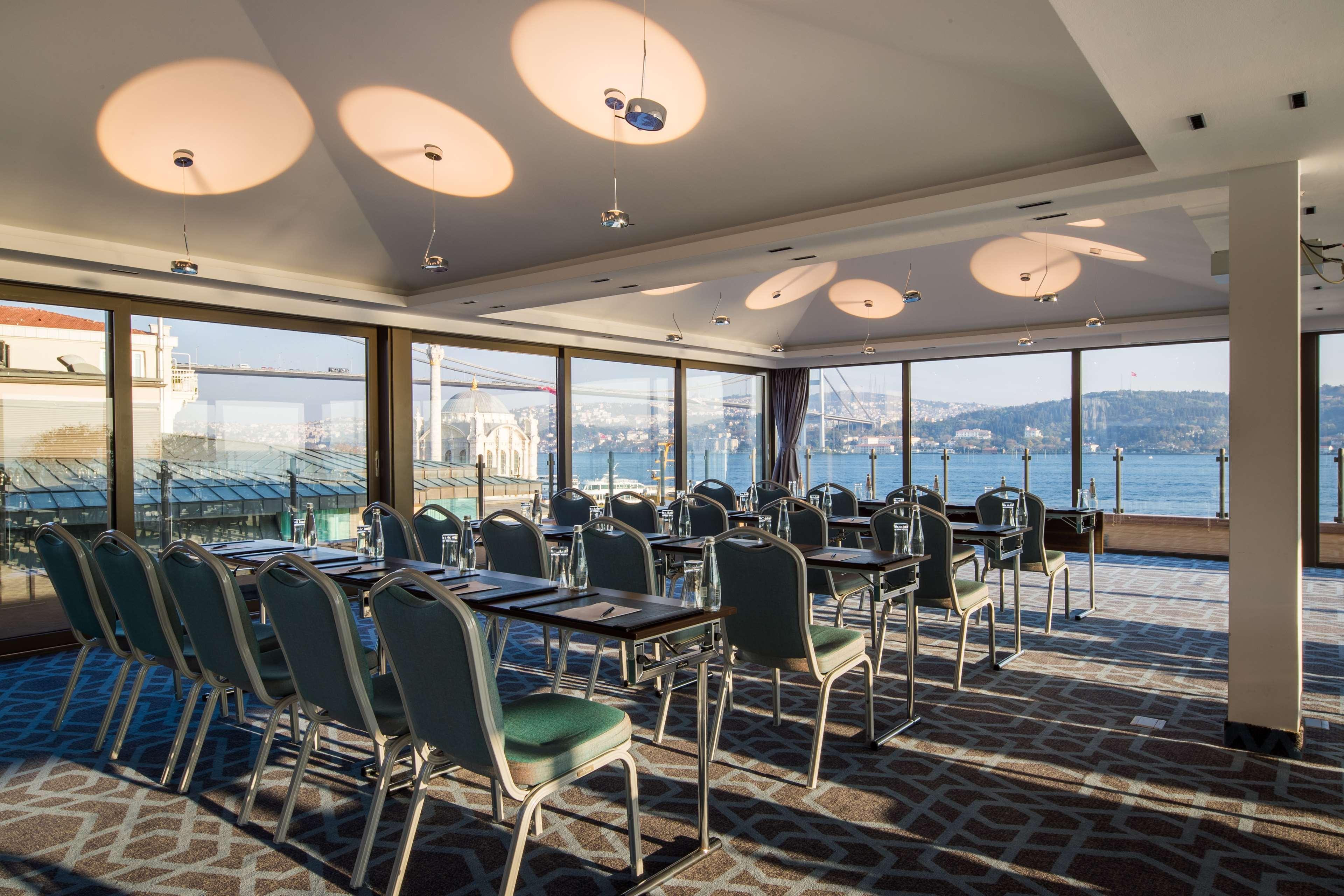 博斯普鲁斯丽笙酒店 伊斯坦布尔 外观 照片 The Westin Harbour View